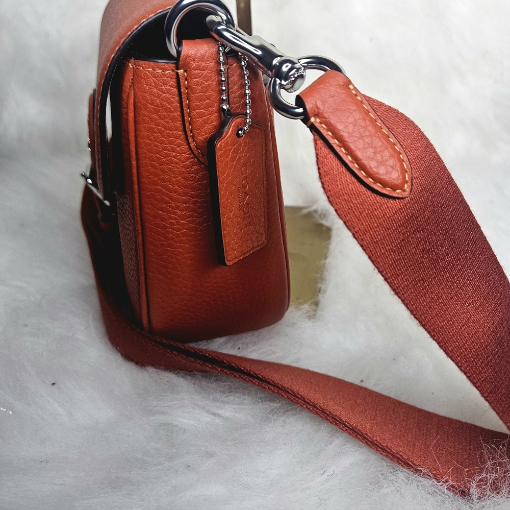 Coach Amelia Orange Saddle Bag with Silver Hardware NWT - Picture 6 of 10
